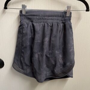 Lululemon Diamond Dye Graphite Grey Athletic Skirt Pickleball Workout Woman's 0
